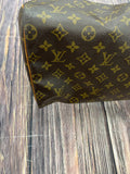 Handbag Luxury Designer By Louis Vuitton Size: Large
