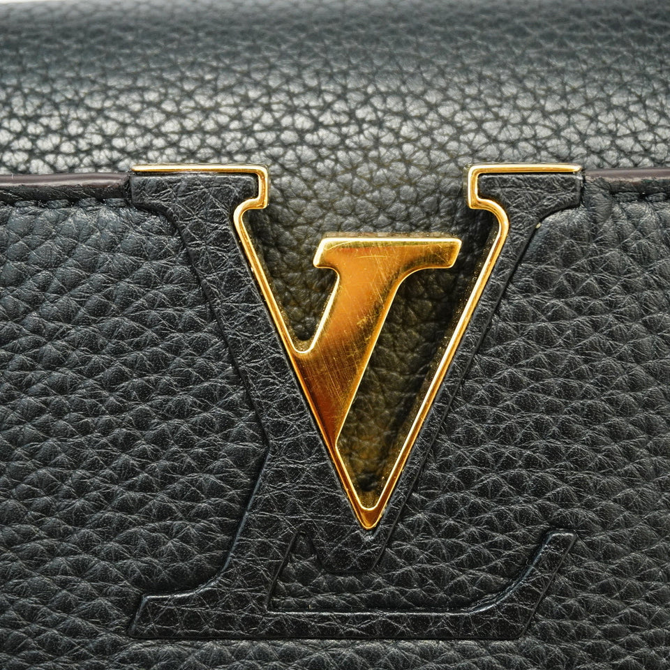 Louis Vuitton Handbag Taurillon Capucines MM Black