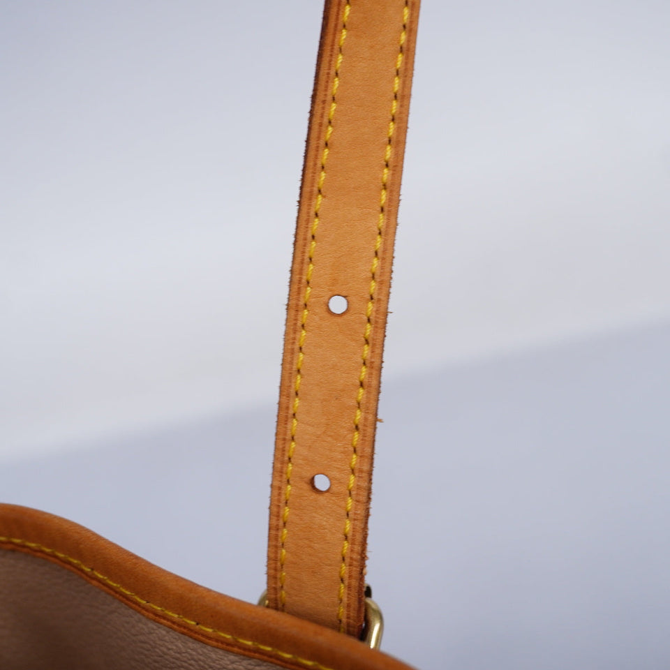 Louis Vuitton Tote Bag Monogram Bucket PM