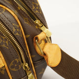 Louis Vuitton Shoulder Bag Monogram Reporter PM