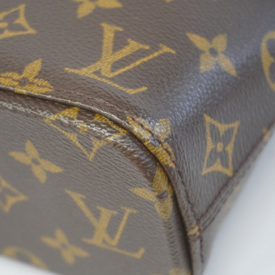 Louis Vuitton Monogram Vavin PM Handbag
