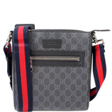 Gucci 523599 GG Supreme Messenger Bag