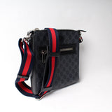 Gucci 523599 Supreme Messenger Bag