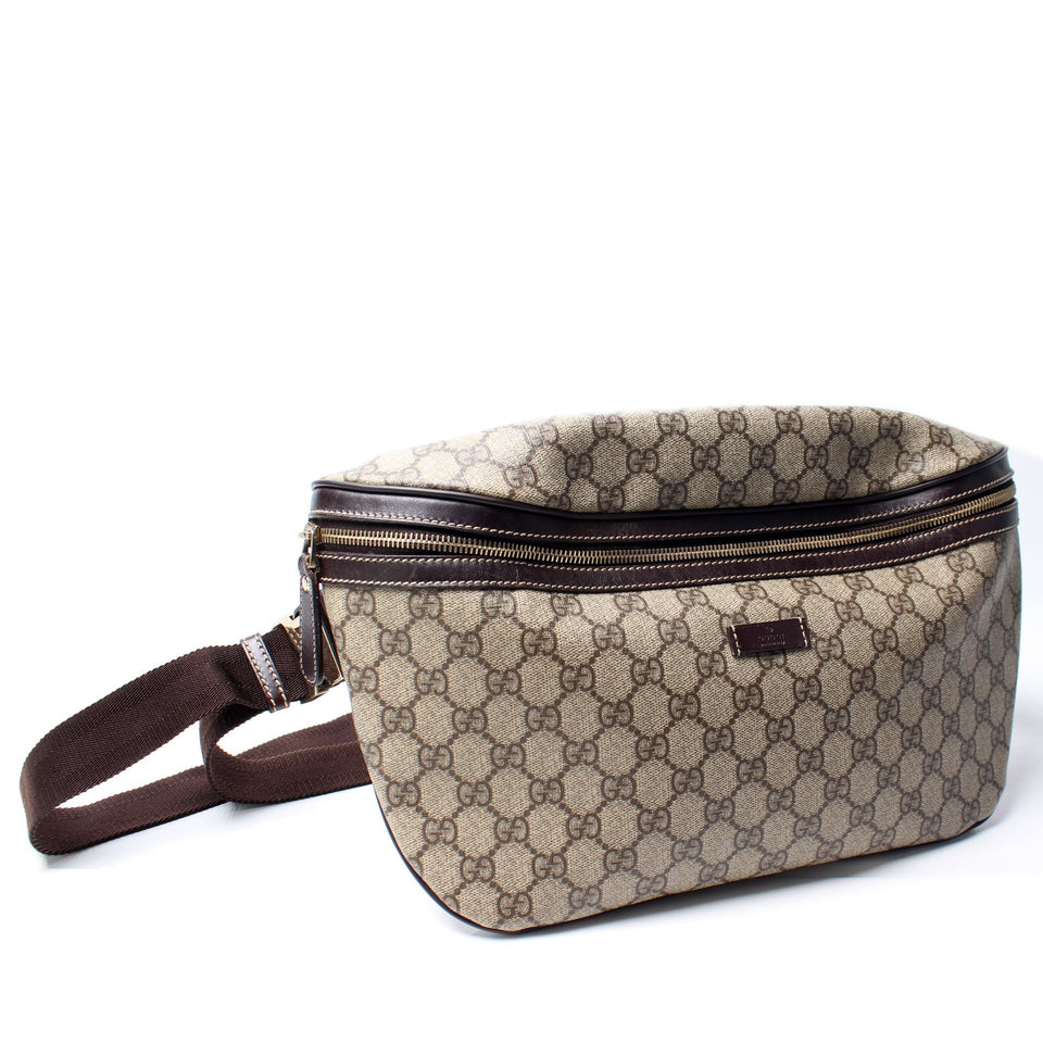 Gucci 211110 GG Supreme Belt Bag