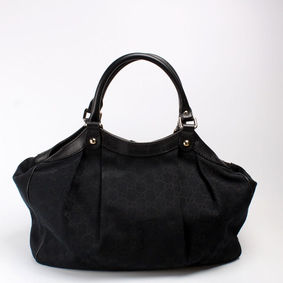 Gucci 211944 Sukey GG Canvas Medium Bag