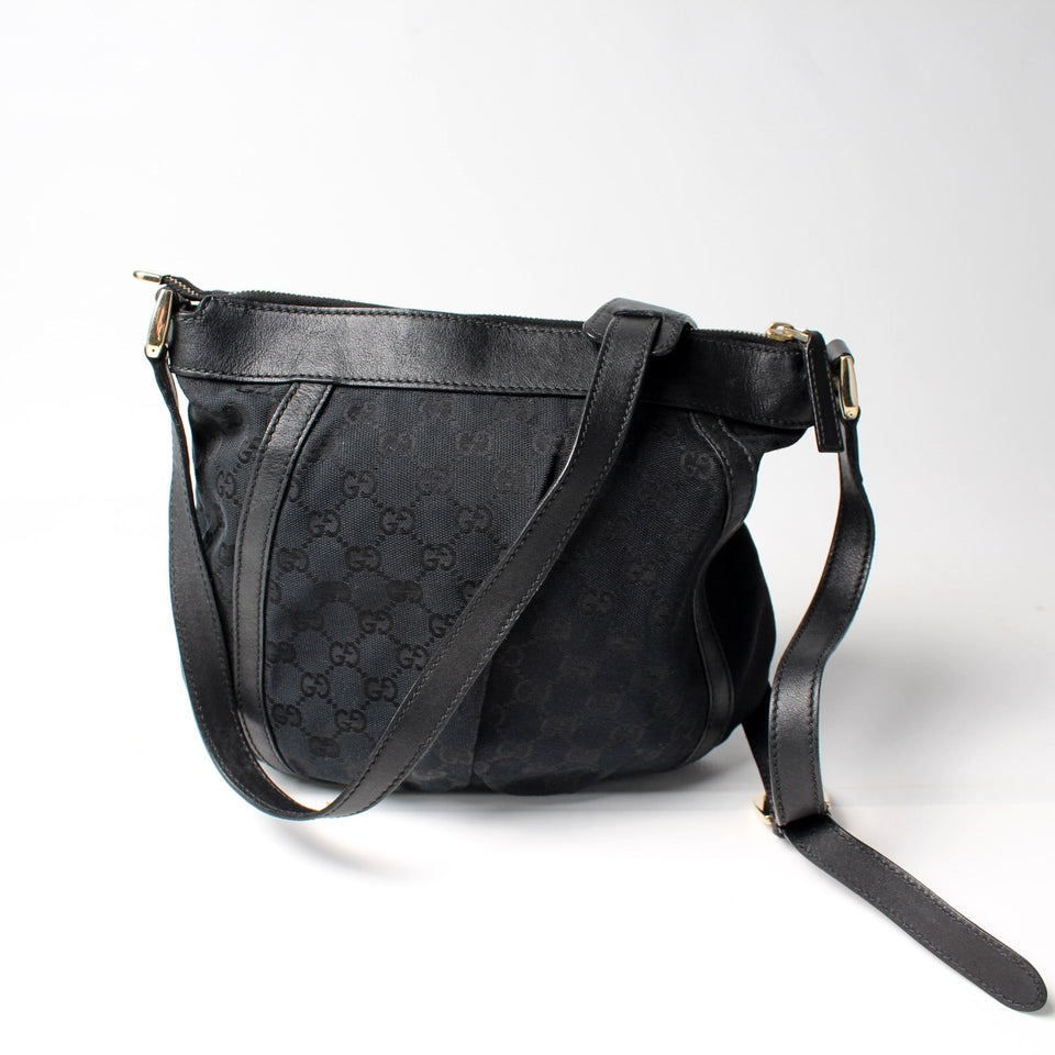 Gucci 203257 D Ring Crossbody Bag
