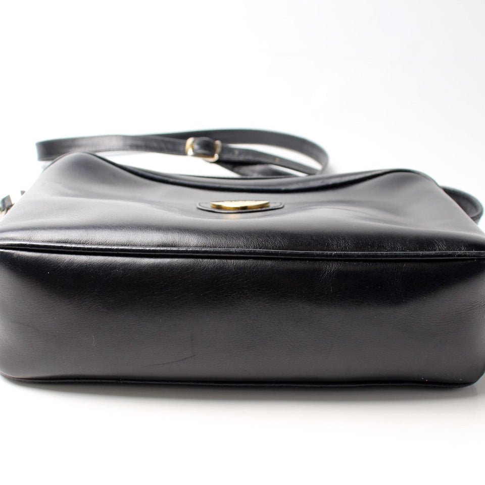 Gucci Vintage Leather Camera Bag