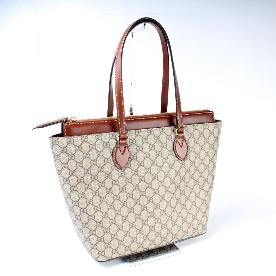 Gucci 415721 GG Supreme Tote Bag