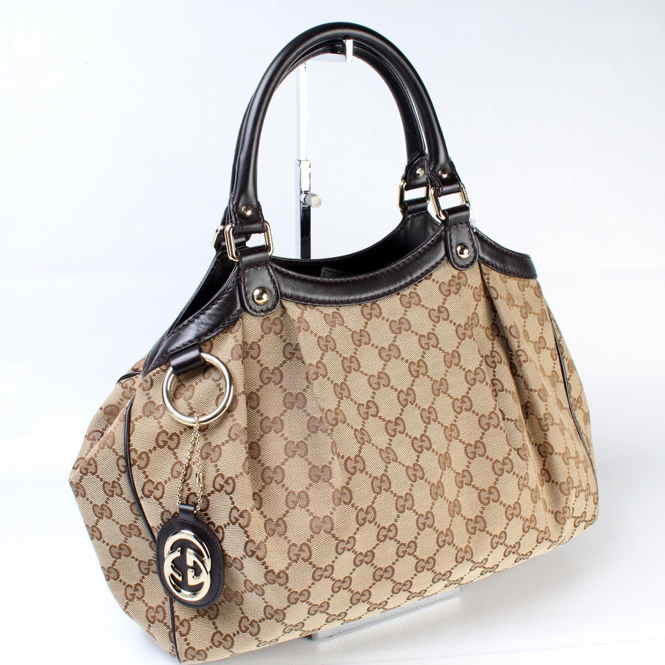 Gucci 211944 Sukey GG Canvas Medium Bag