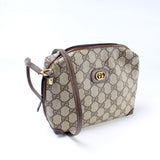 Gucci 67-01-4916 Interlocking GG Shoulder Vintage Bag