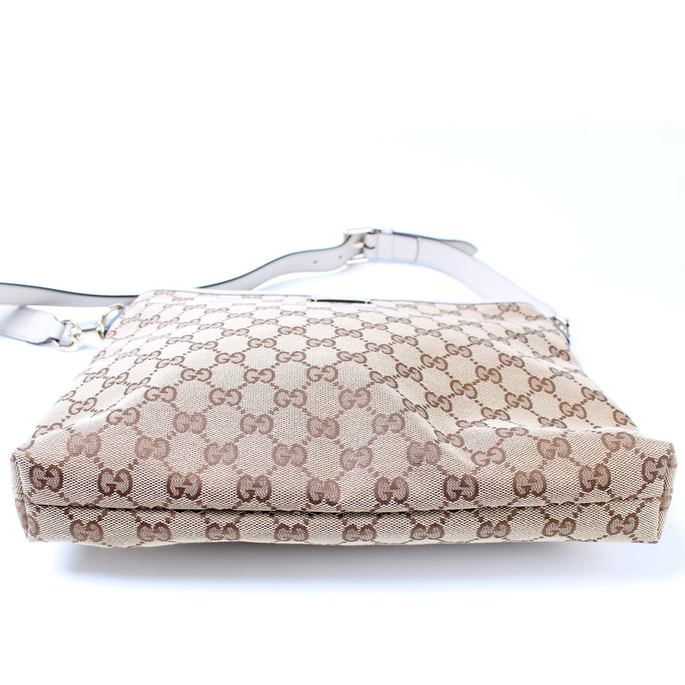 Gucci 388924 GG Canvas Crossbody Bag