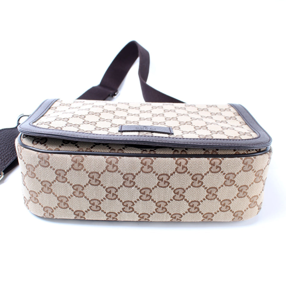 Gucci 449172 GG Canvas Messenger Bag