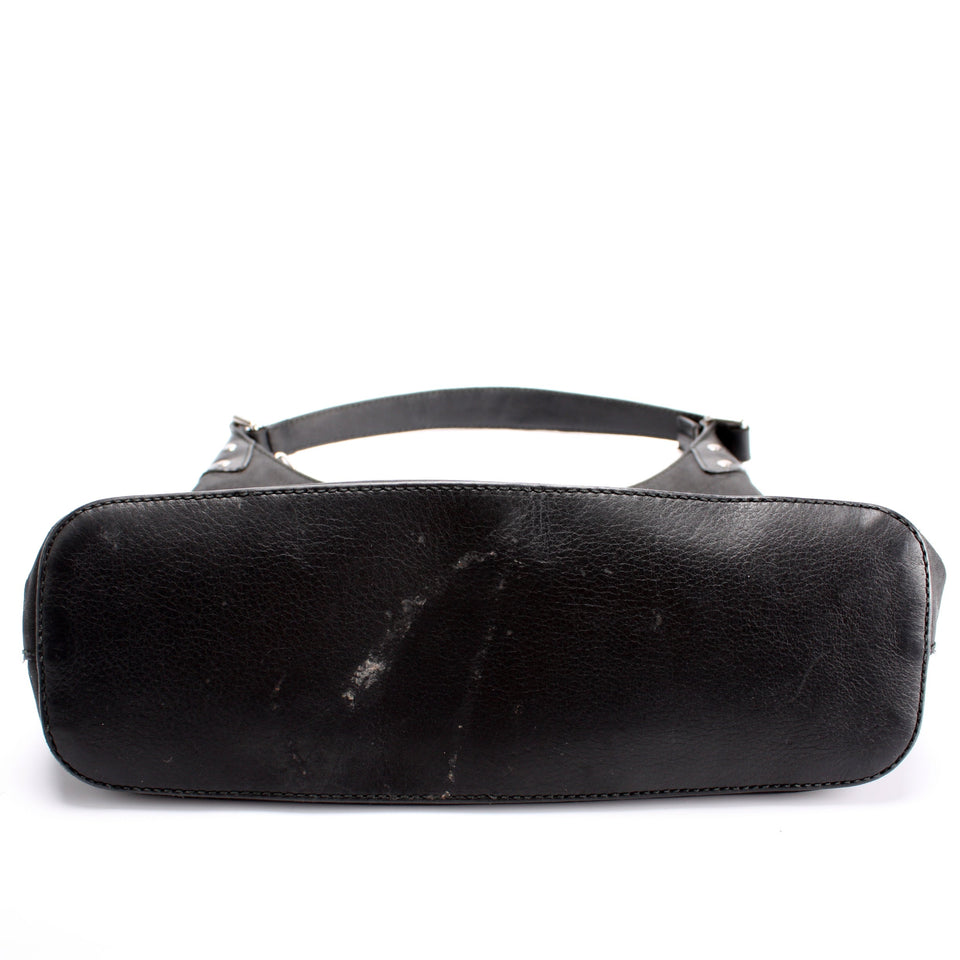 Gucci 239379 GG Nylon Shoulder Bag