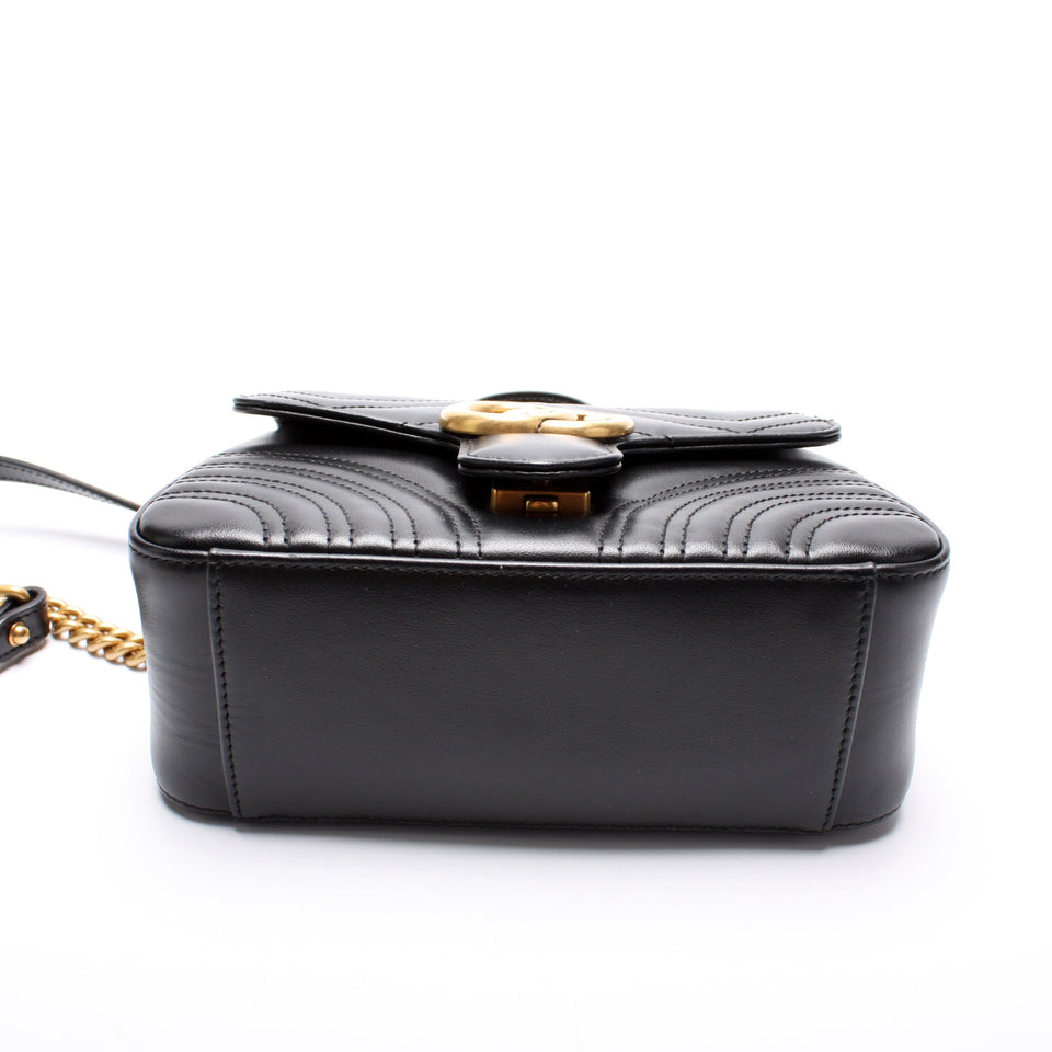 Gucci 547260 Mini Marmont Top Handle Bag