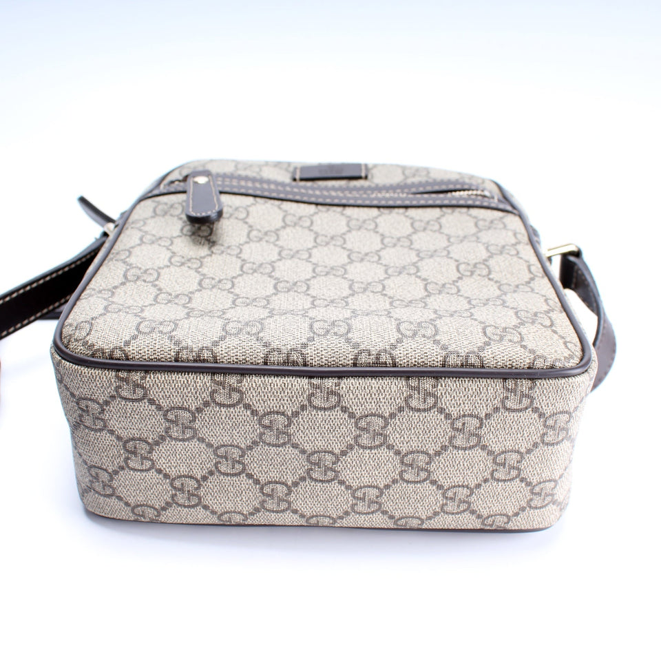 Gucci 233268 GG Supreme Shoulder Bag