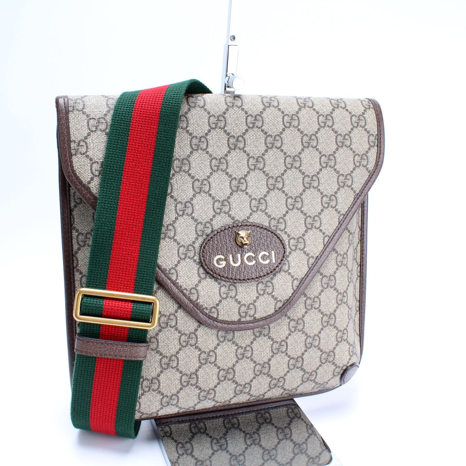 Gucci 598604 GG Supreme Neo Vintage Messenger Bag