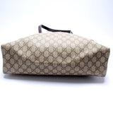 Gucci 211137 GG Supreme Medium Zip Tote Bag