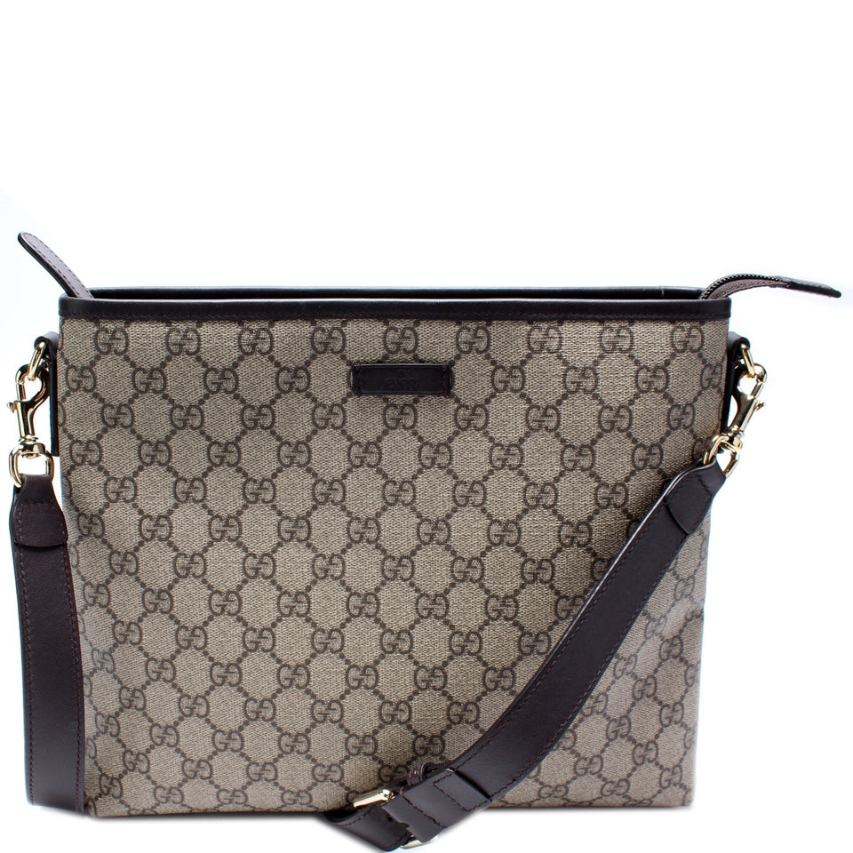 Gucci 388924 GG Supreme Crossbody Bag
