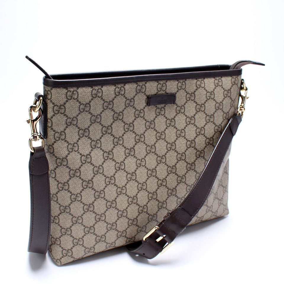 Gucci 388924 GG Supreme Crossbody Bag