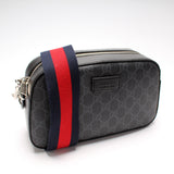 Gucci 574886 GG Supreme Shoulder Bag