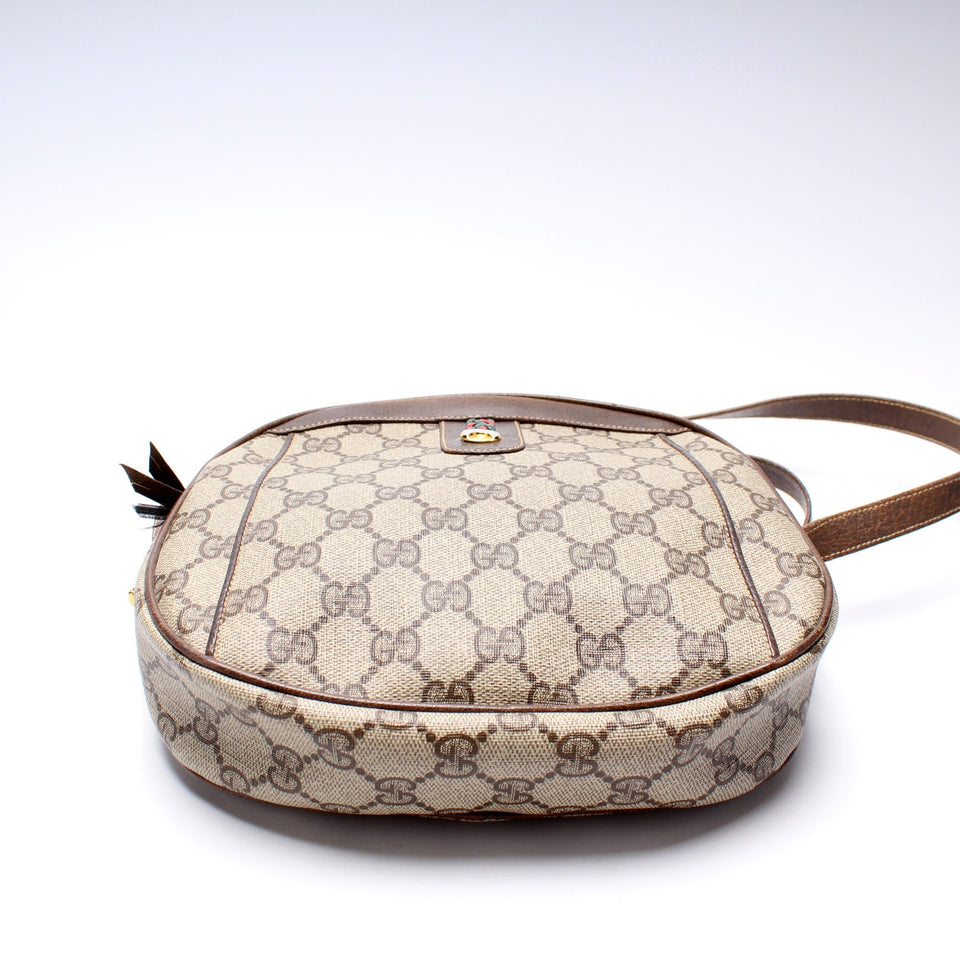 Gucci GG Supreme Shoulder Vintage Bag