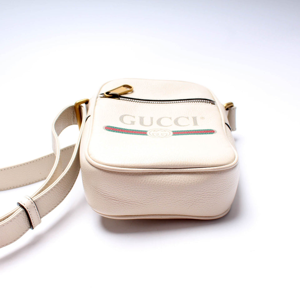 Gucci 574803 Retro Logo Small Messenger Bag