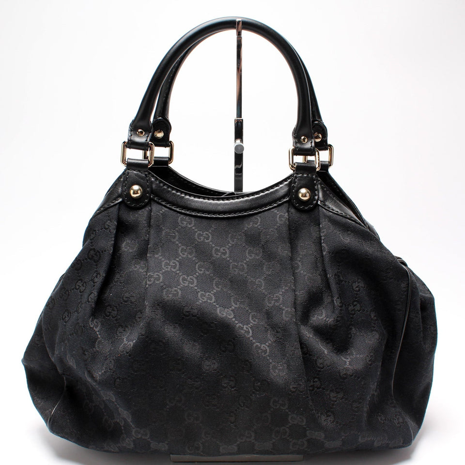 Gucci 211944 Sukey GG Canvas Medium Bag