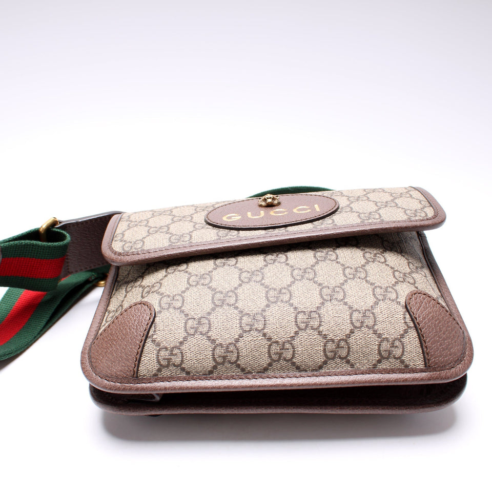 Gucci 501050 GG Supreme Neo Messenger Small Bag