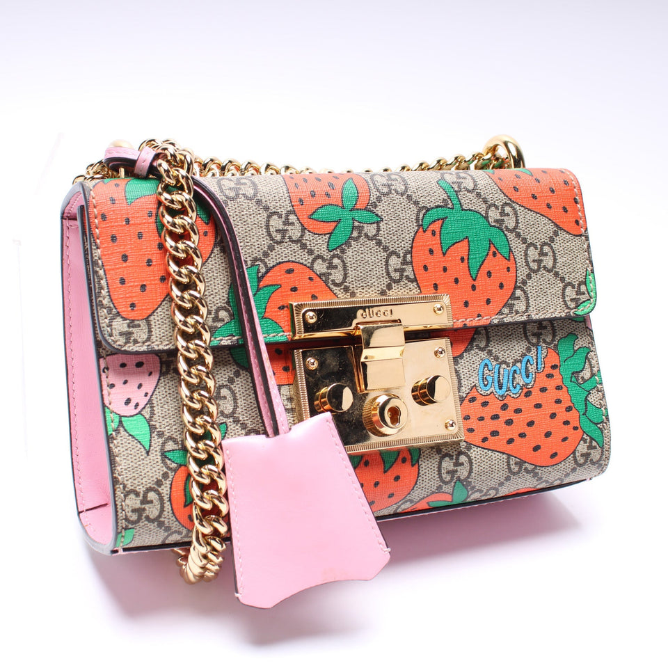 Gucci 409487 Padlock GG Supreme Strawberry Small Bag