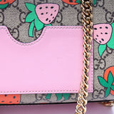 Gucci 409487 Padlock GG Supreme Strawberry Small Bag