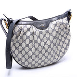 Gucci 41.02.058 GG Supreme Pleated Shoulder Vintage Bag