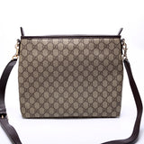 Gucci 388926 GG Supreme Flat Messenger Bag