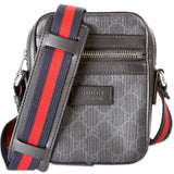 Gucci 598103 GG Supreme Messenger Bag
