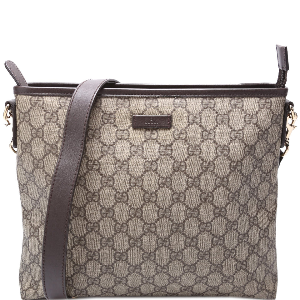 Gucci 388924 GG Supreme Crossbody (A) Bag