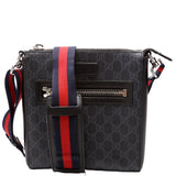 Gucci 523599 Supreme Messenger Bag