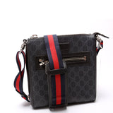 Gucci 523599 Supreme Messenger Bag