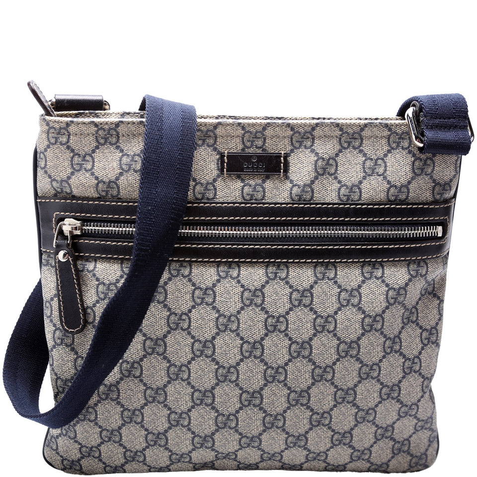 Gucci GG Supreme Flat Zip Messenger Bag
