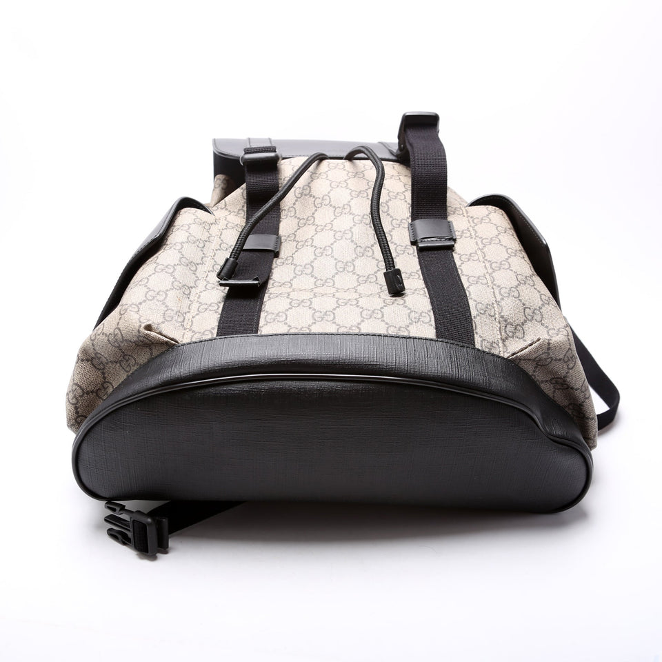 Gucci GG Supreme Backpack 450958 Bag