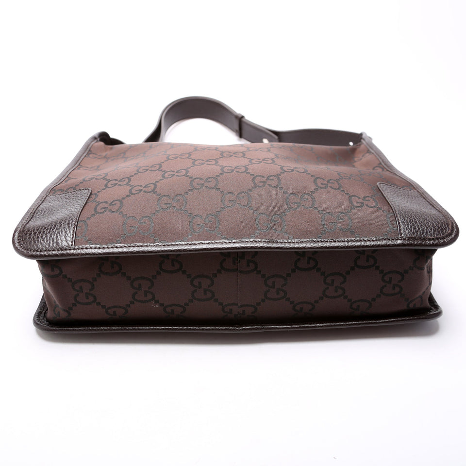 Gucci 143743 GG Nylon Shoulder Bag