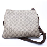 Gucci 295257 GG Supreme Flat Medium Messenger Bag