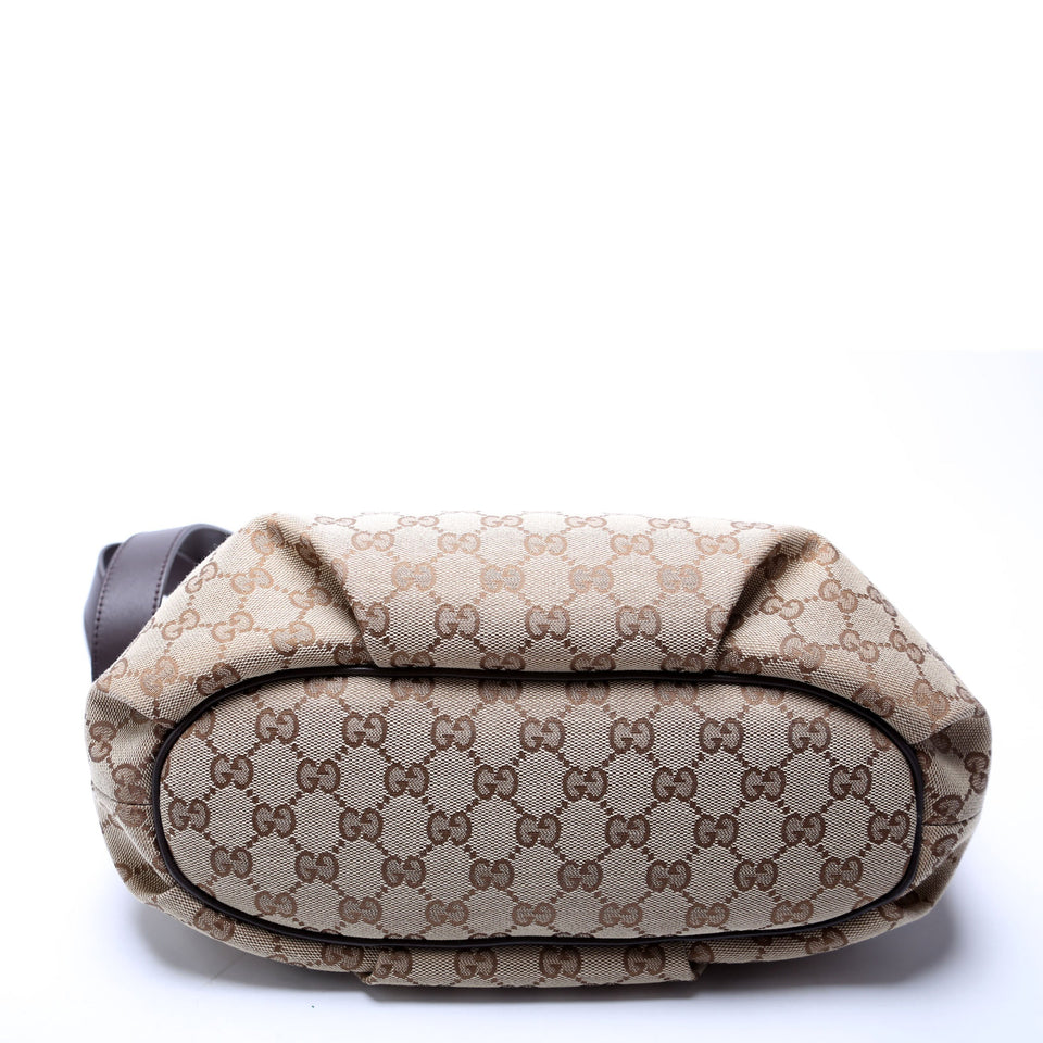 Gucci 388930 GG Canvas Shoulder Bag