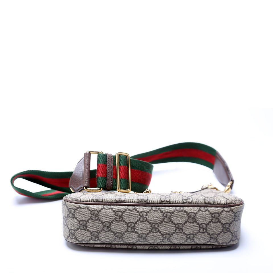 Gucci 735132 GG Supreme Small  Bag
