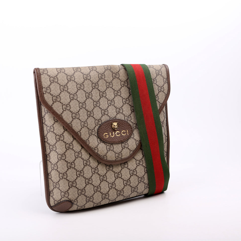 Gucci 598604 GG Supreme Neo Vintage Messenger Bag