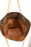 Handbag Designer By Louis Vuitton Size: Large