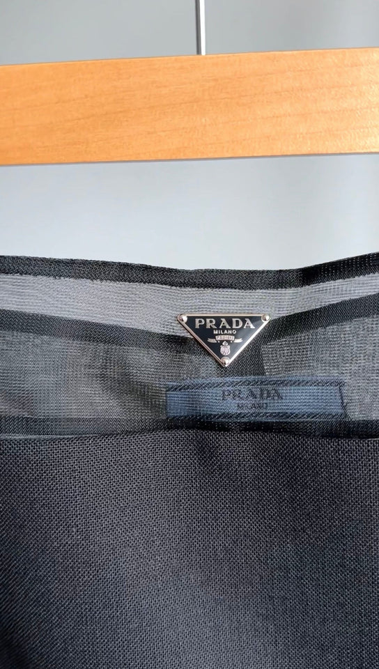Prada Black Wool and Crinoline Pencil Skirt - L (8/10)