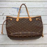 Handbag Luxury Designer By Louis Vuitton Size: Large