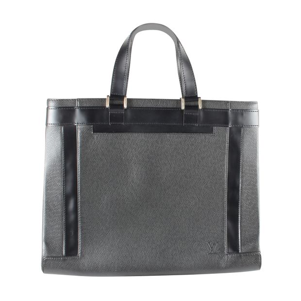 Louis Vuitton Taiga Kasbek Tote