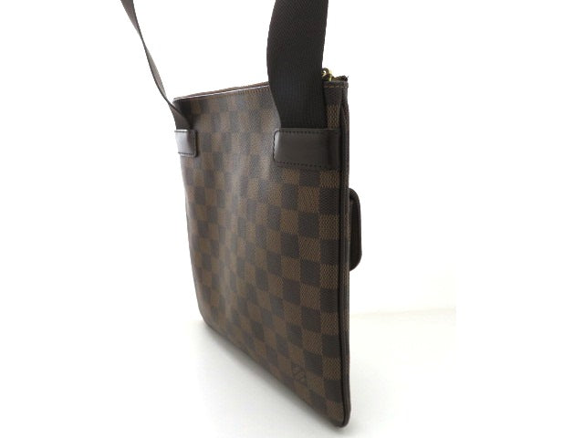 Louis Vuitton Pochette Melville Shoulder Bag Damier