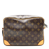 Louis Vuitton Shoulder Bag Monogram Nile 28 NIL Brown