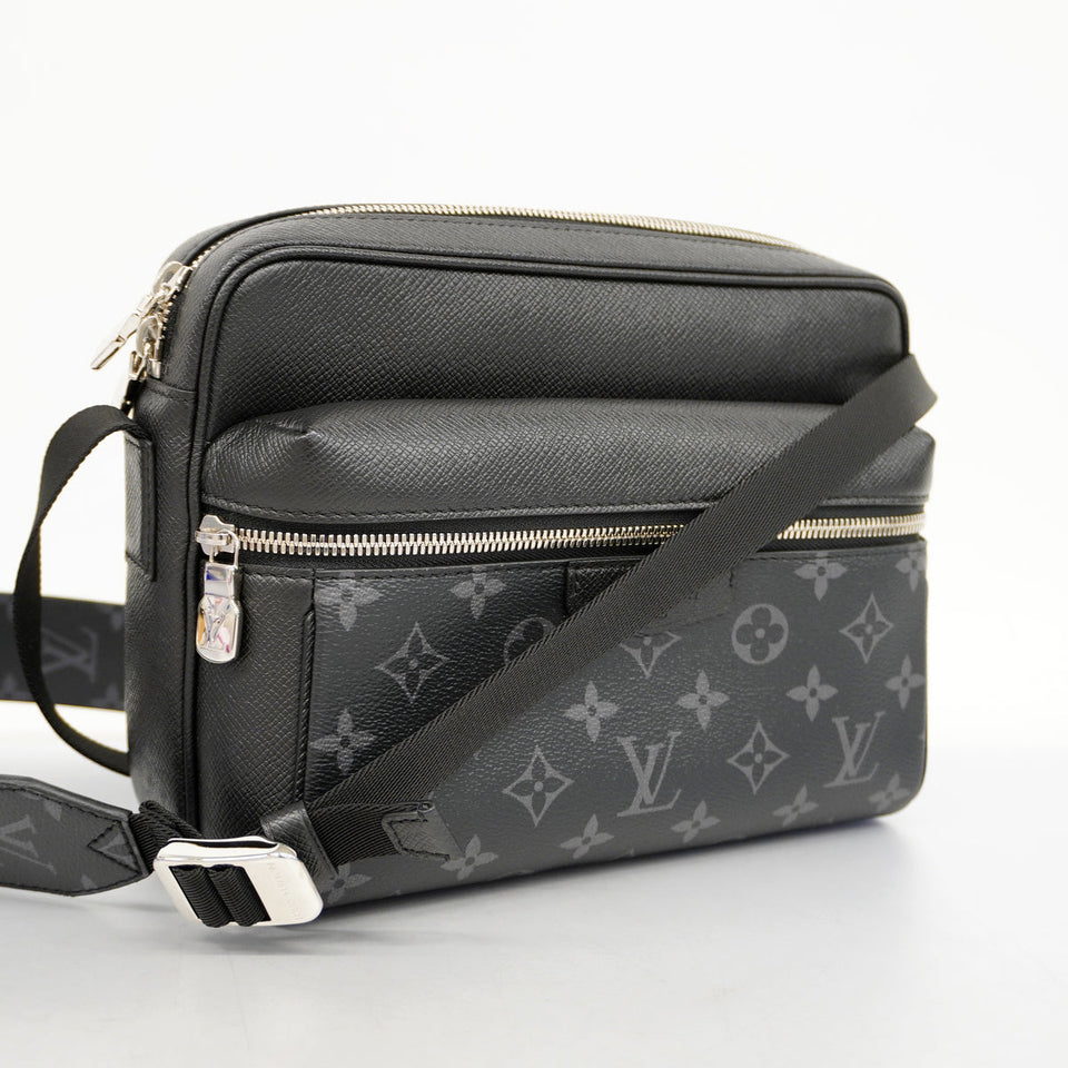 Louis Vuitton Shoulder Bag Taigarama Outdoor Messenger PM Noir